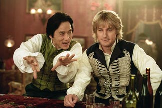 Owen Wilson gives Eddie Murphy and Jennifer Love Hewitt the evil eye.