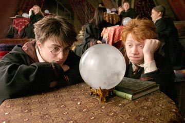 Harry & Ron try to divine when the 7th book will be published